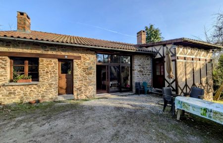 G&icirc;te n&deg;87G055 Champn&eacute;tery - Haute-Vienne - Gite